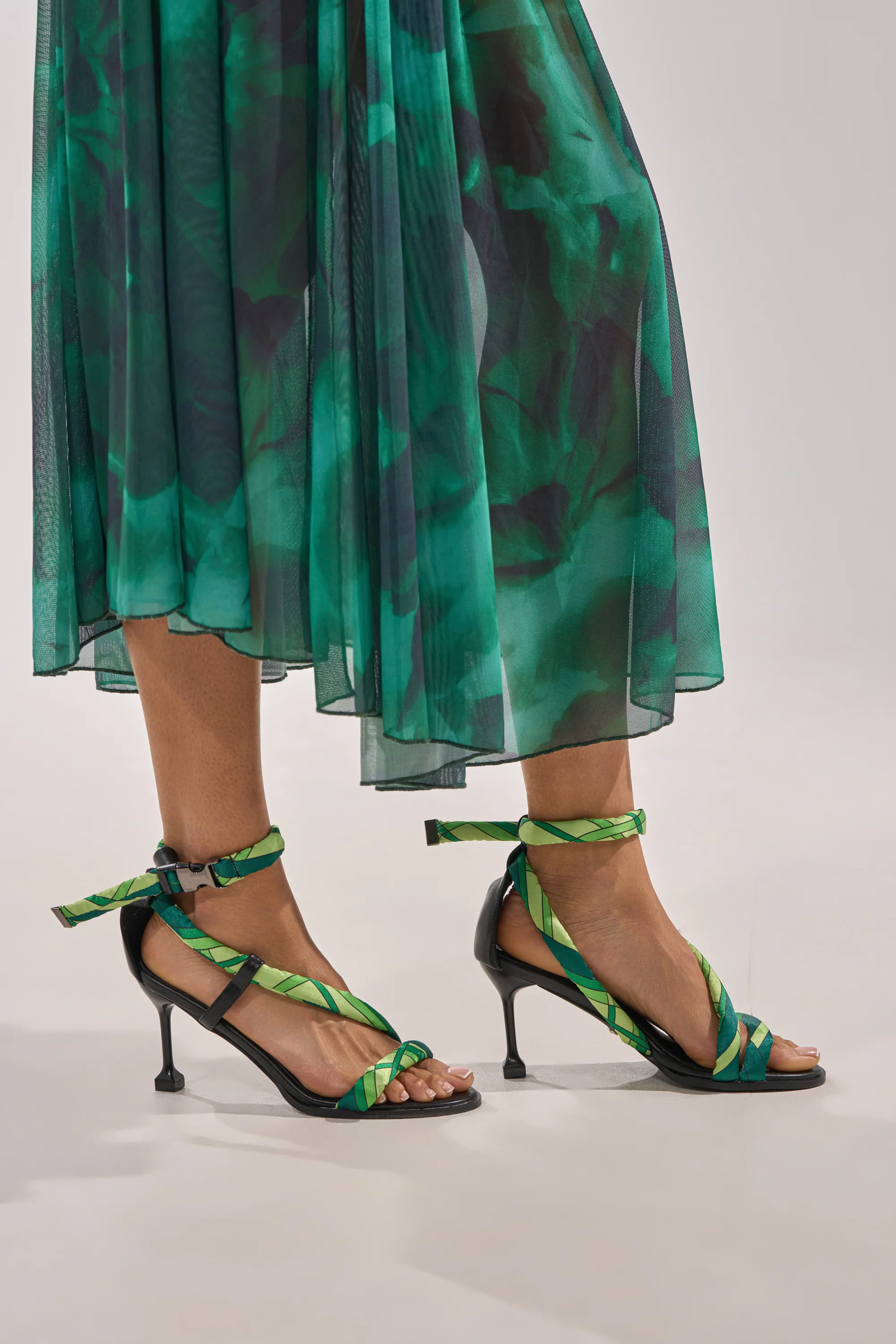 AKIRA GOLD ABSTRACT PRINT PU STILETTO SANDAL - Image 3