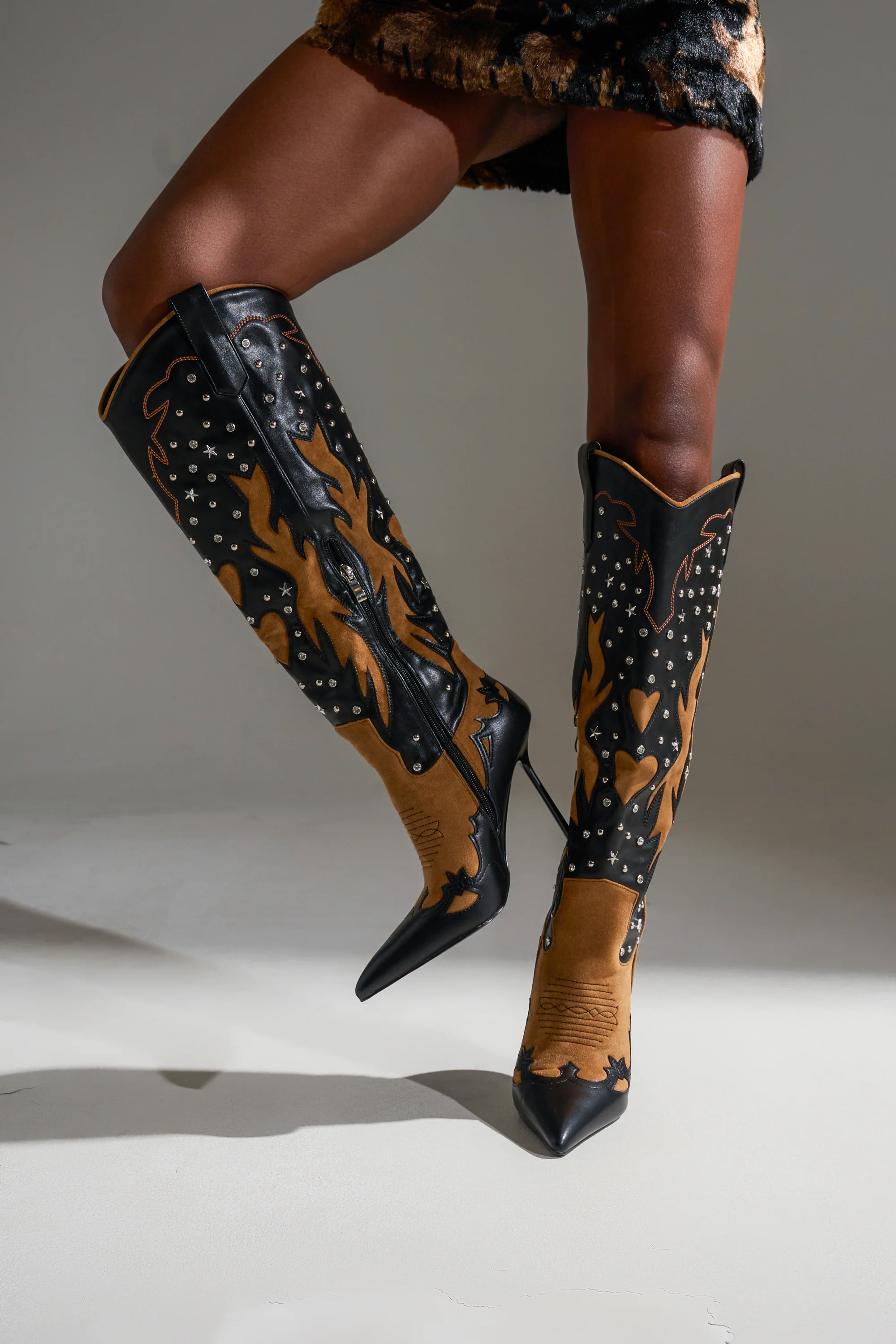 AKIRA GOLD KALPANAS BLACK MULTI STILETTO WESTERN BOOT - Image 3