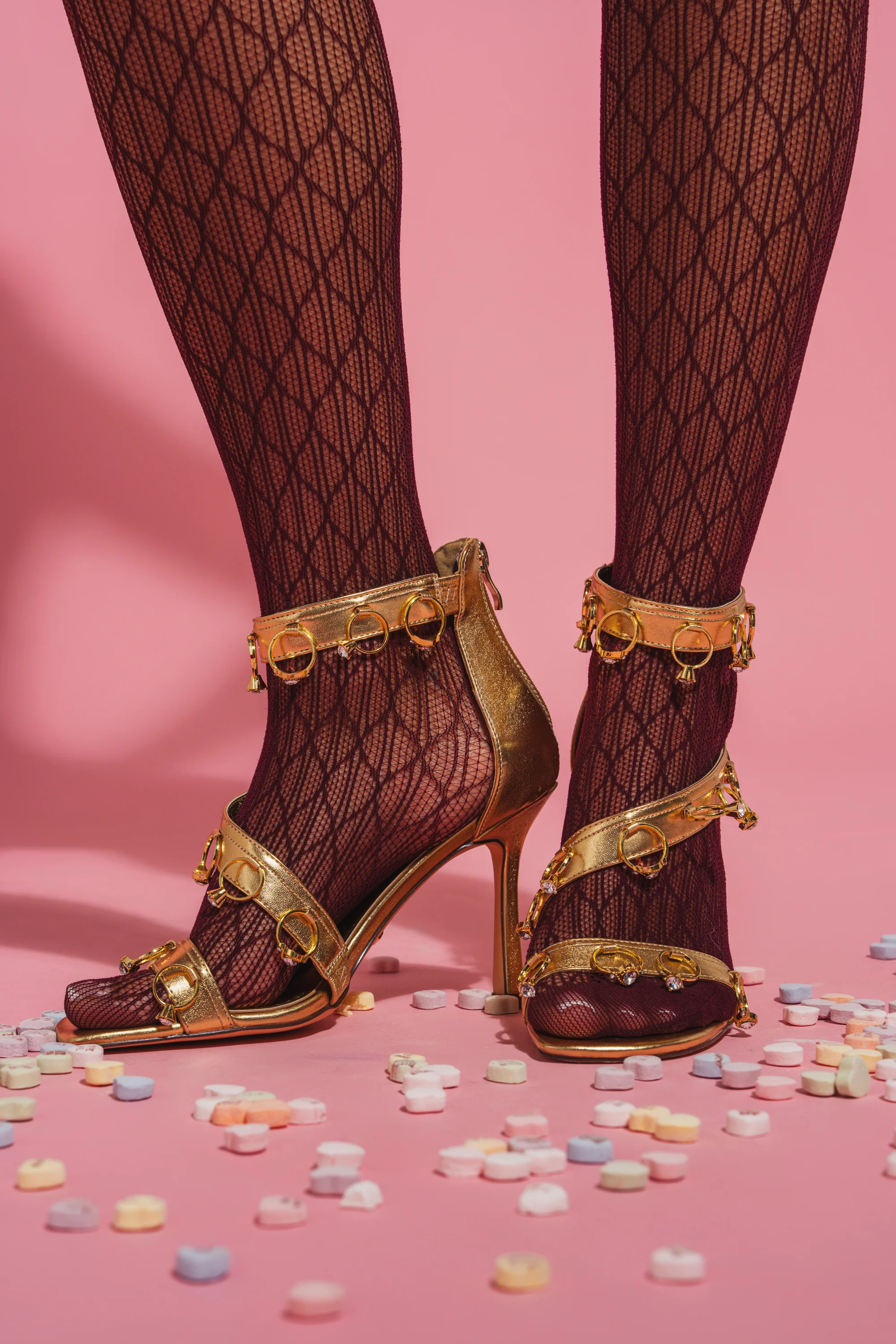 AKIRA GOLD MARQUISE GOLD STILETTO SANDAL WITH RINGS - Image 3