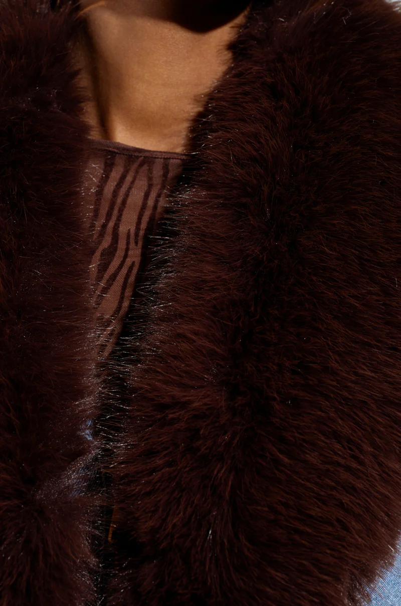 ALICIA FUR TRIM DENIM VEST - Image 8