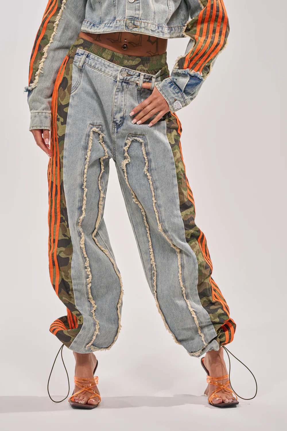 ALL AROUND THE WORLD AGAIN RELAXED FIT DENIM - Image 3