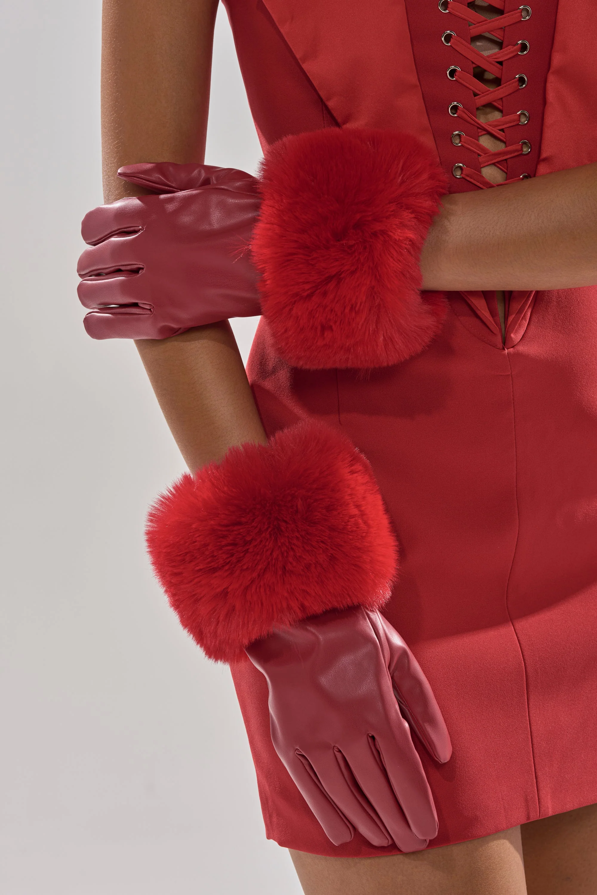 ALL I WANT IS MONEY RED FUR GLOVES - Image 3