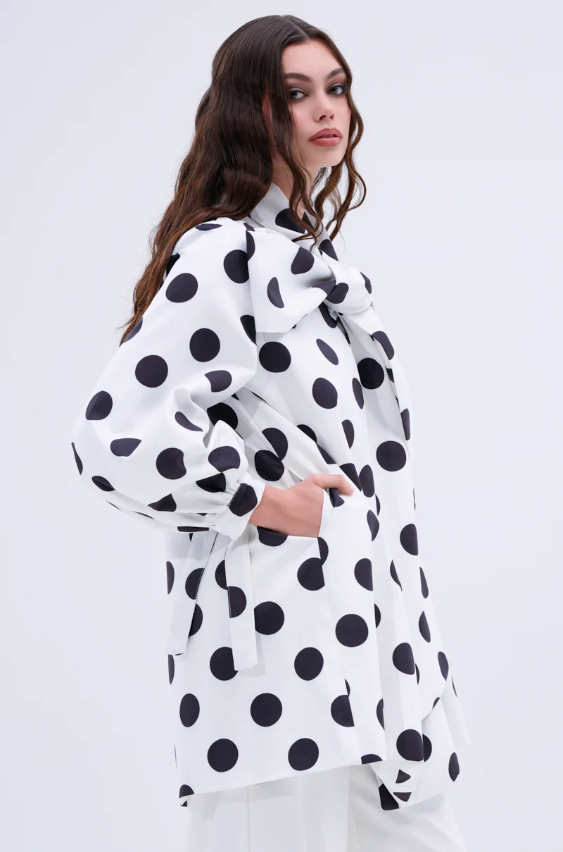 AMALIA TIE NECK TRENCH IN POLKA DOT - Image 3