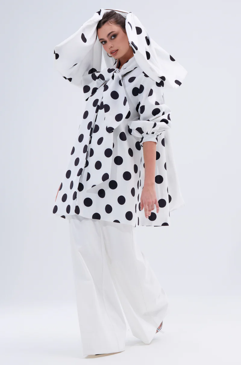 AMALIA TIE NECK TRENCH IN POLKA DOT - Image 7