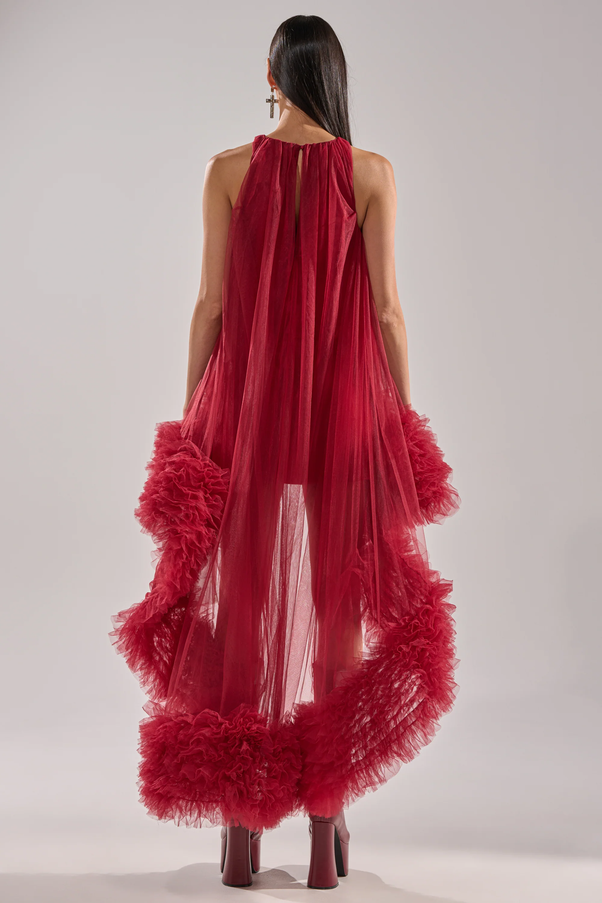 ARI TULLE HIGH LOW DRESS IN BURGUNDY - Image 13