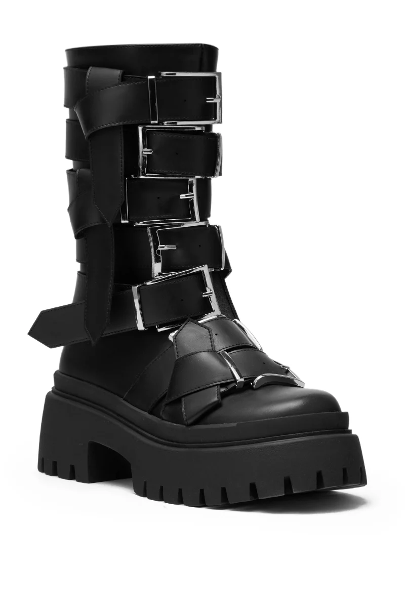 AZALEA WANG ALCETASA BLACK COMBAT BOOTIE WITH BUCKLE DETAIL - Image 4