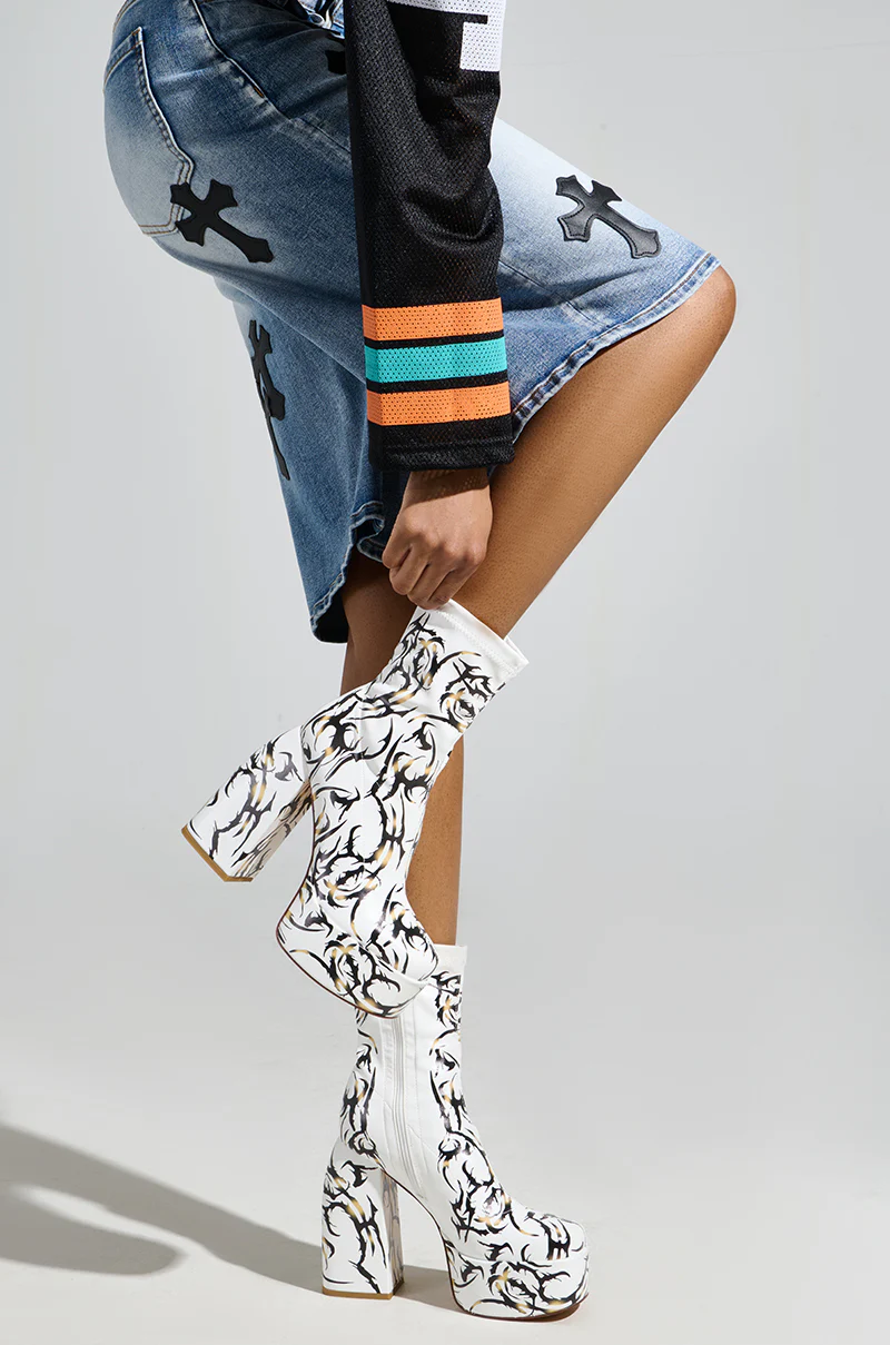 AZALEA WANG ARIADNE WHITE CHUNKY BOOTIE - Image 2