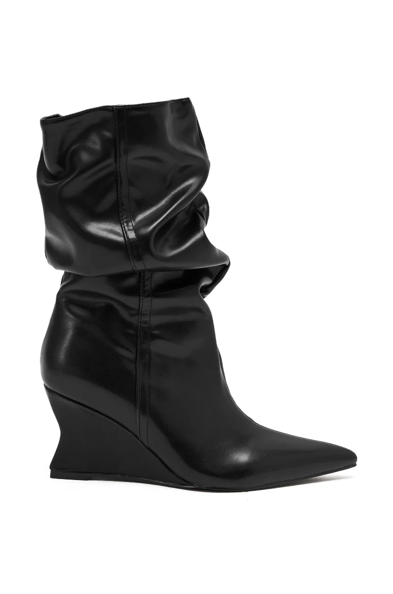 AZALEA WANG ASAF RUCHED WEDGE BOOTIE IN BLACK - Image 4