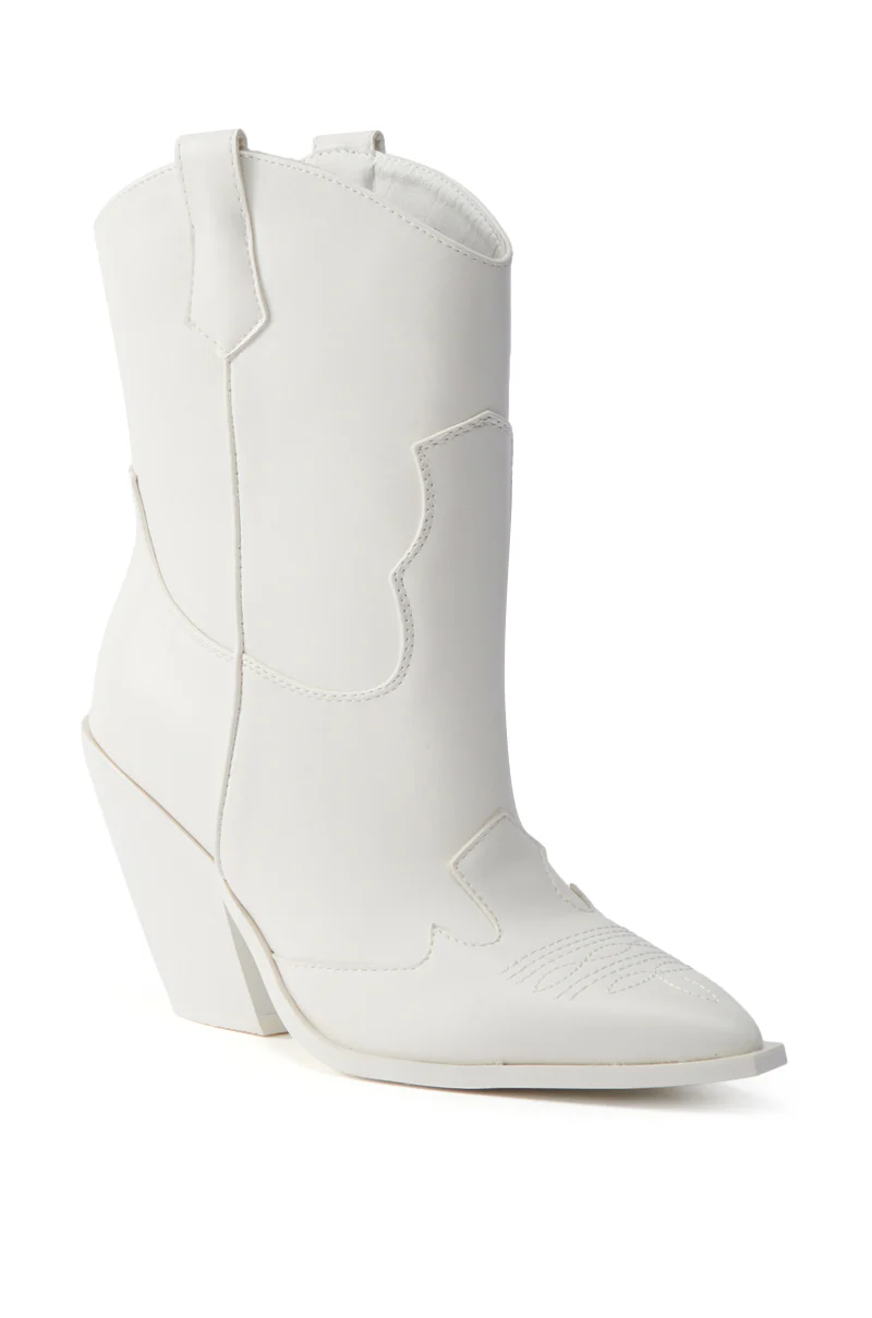 AZALEA WANG BRIGGITTA WHITE WESTERN COWBOY BOOTIE - Image 9
