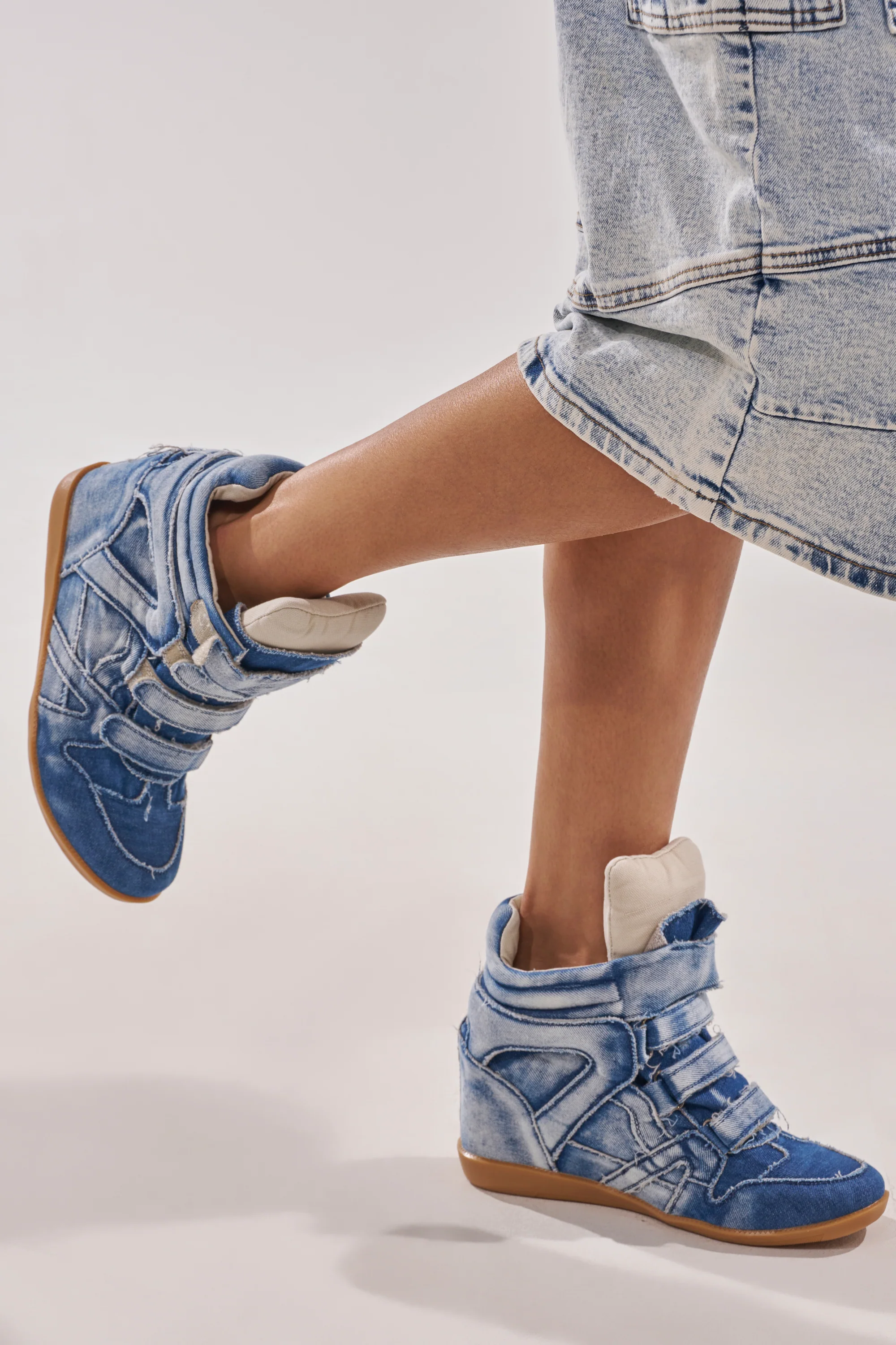 AZALEA WANG BRYANT DENIM WEDGE SNEAKER - Image 4