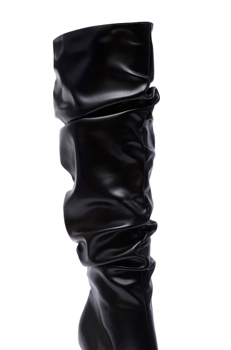 AZALEA WANG CECILL BLACK RUCHED UPPER GLADIATOR SANDAL - Image 10
