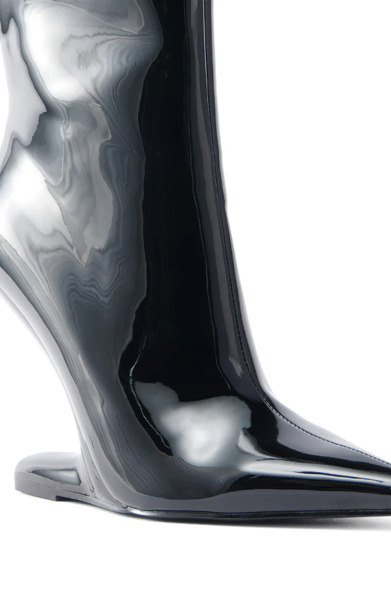 AZALEA WANG GLACIELLE PATENT BLACK WEDGE BOOTIE - Image 8