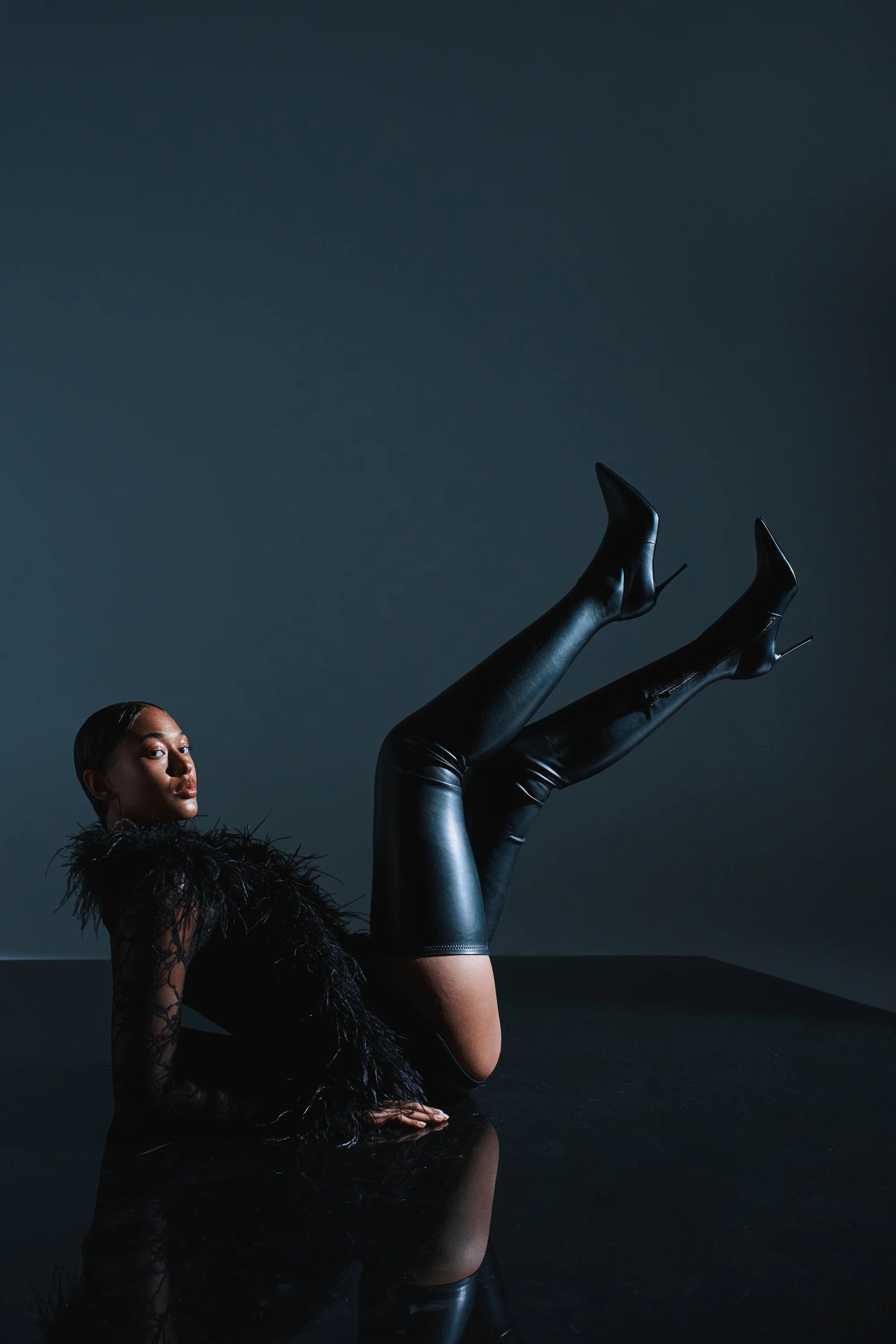 AZALEA WANG MILANDRA BLACK THIGH HIGH SEXY BOOT