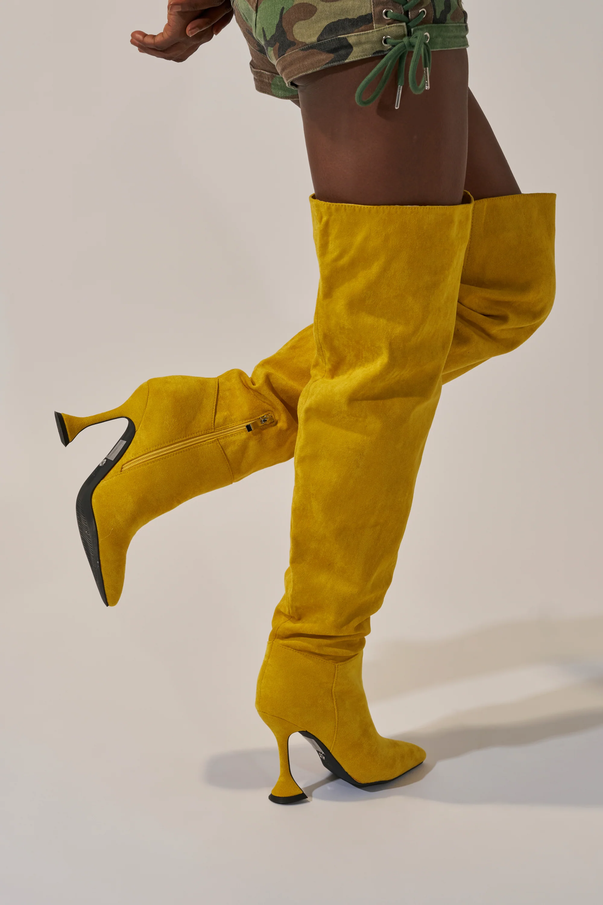 AZALEA WANG STEPHAN YELLOW FAUX SUEDE CHUNKY BOOT - Image 4
