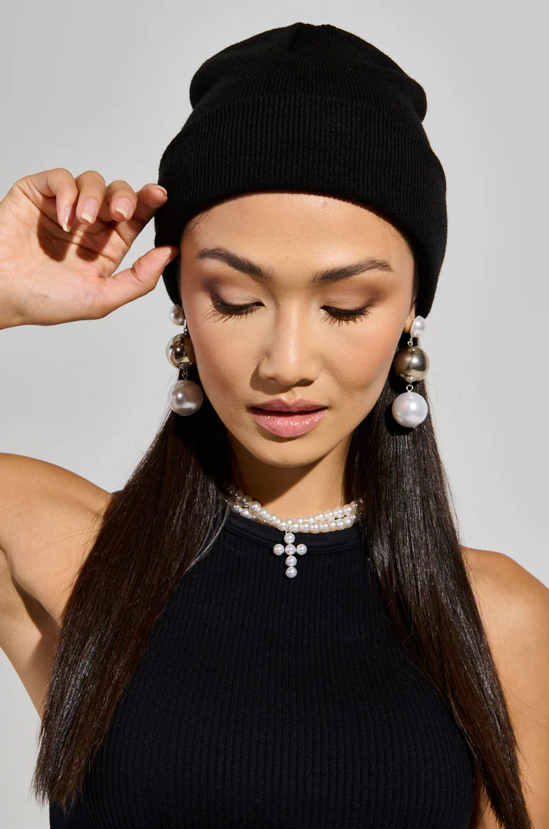 BACK TO BLACK CLASSIC BEANIE - Image 2