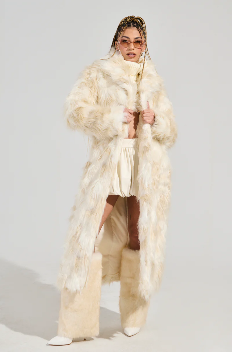 BANKS FAUX FUR COAT - Image 2