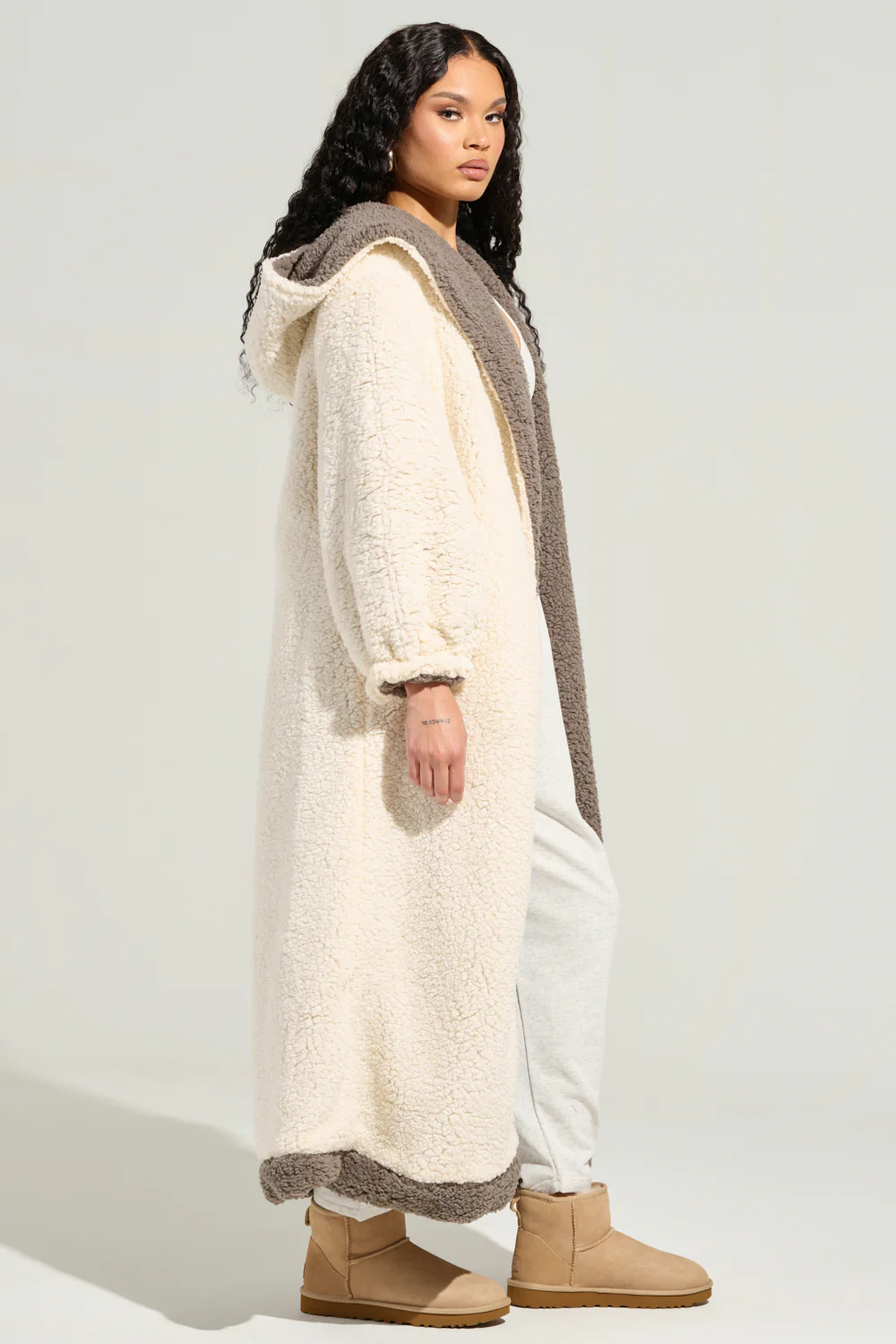 BEAR HUG REVERSIBLE FLEECE TRENCH - Image 7