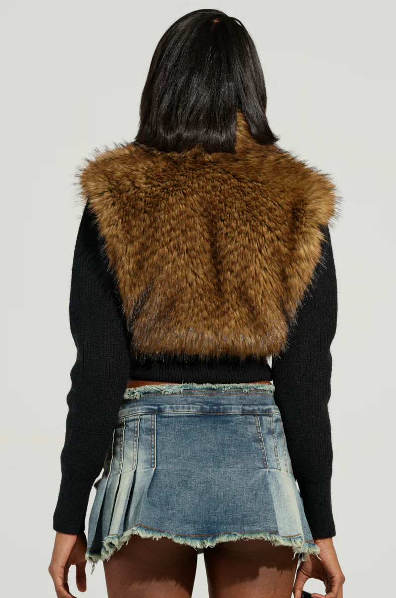 BEIN BOUJEE ZIP UP FUR SWEATER - Image 4
