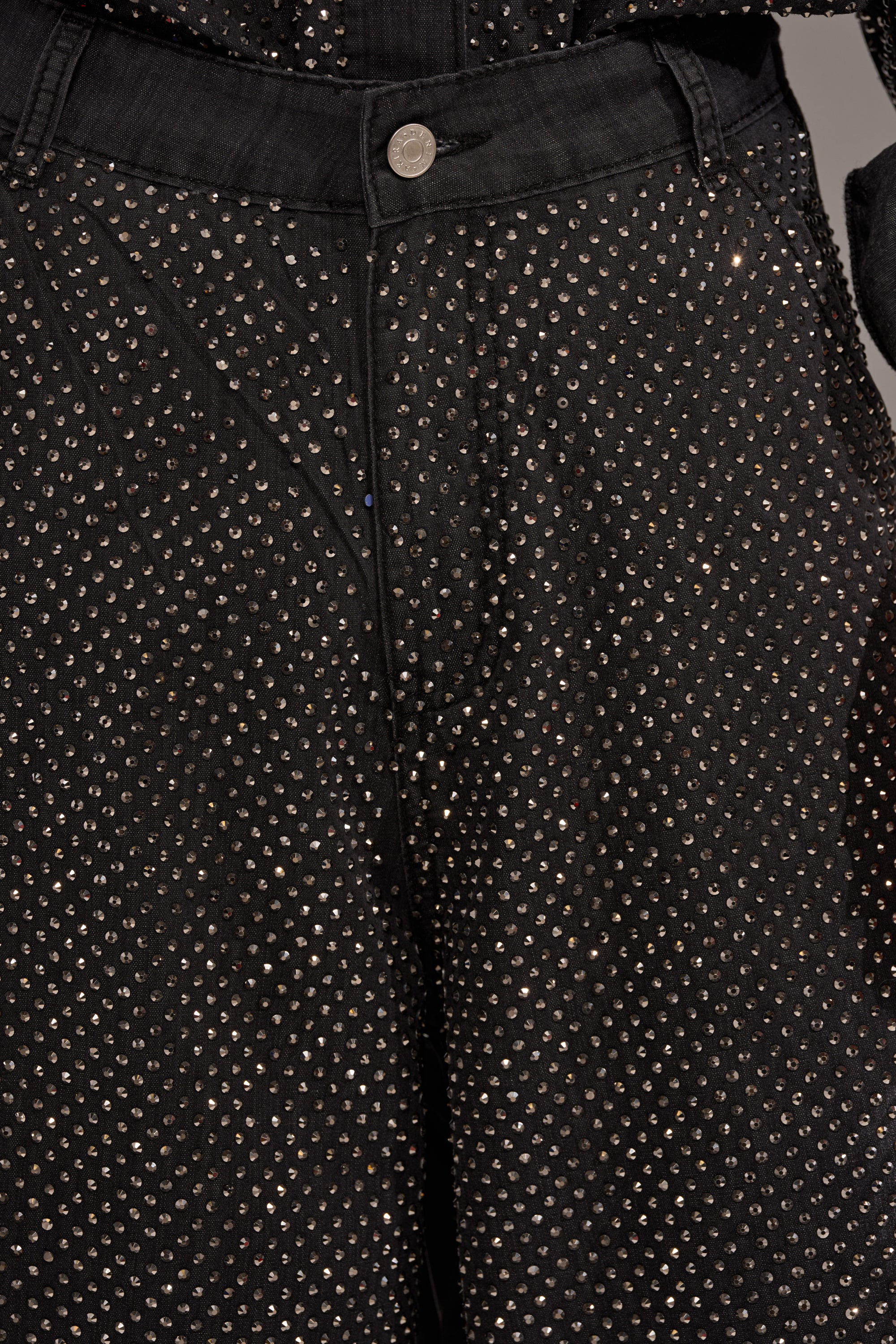 BLING BLING DENIM RELAXED PANT IN BLACK - Image 9