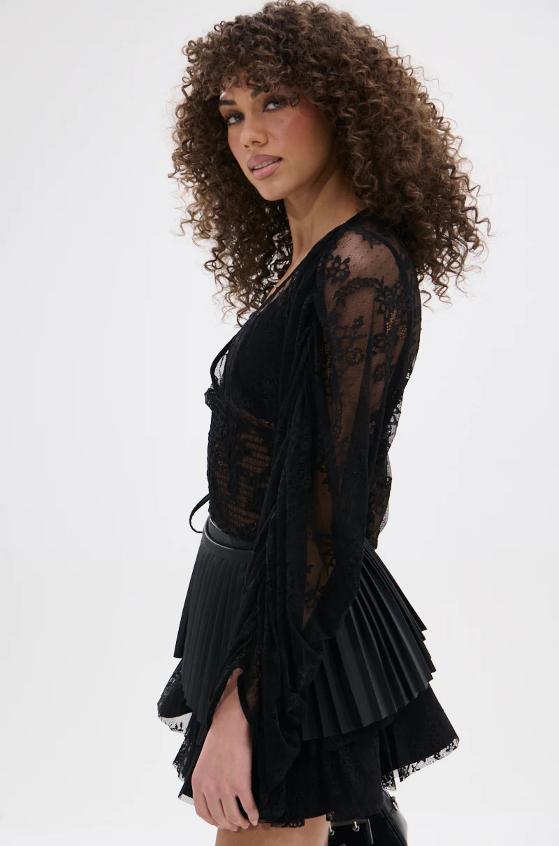 CAMILLA CROPPED RUCHED SLEEVE LACE TOP - Image 4