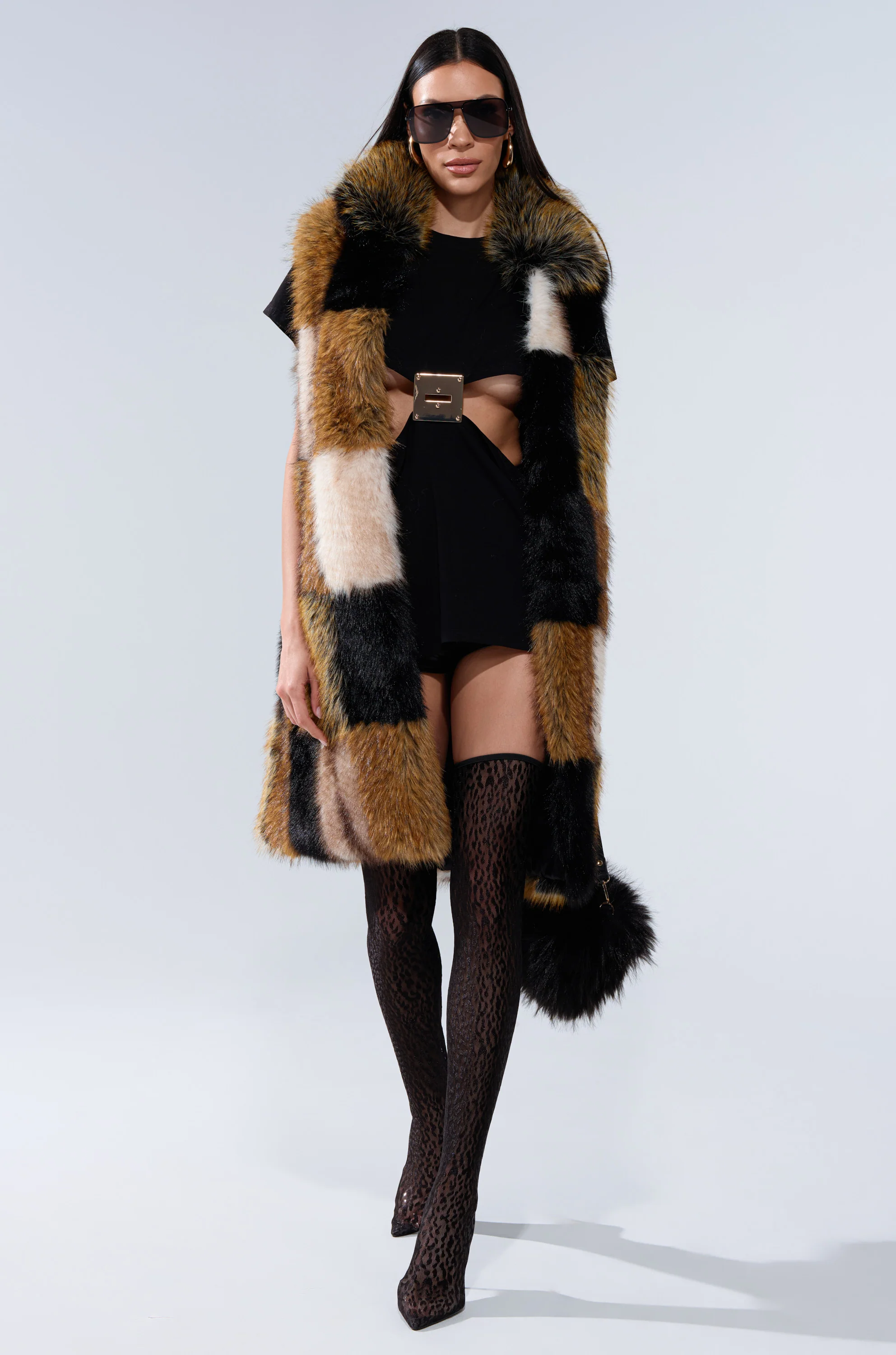 CHECKMATE FAUX FUR VEST - Image 2