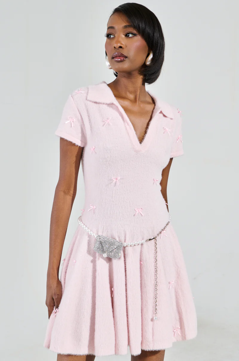 BOW DOWN GIRL MINI DRESS IN PINK - Image 4
