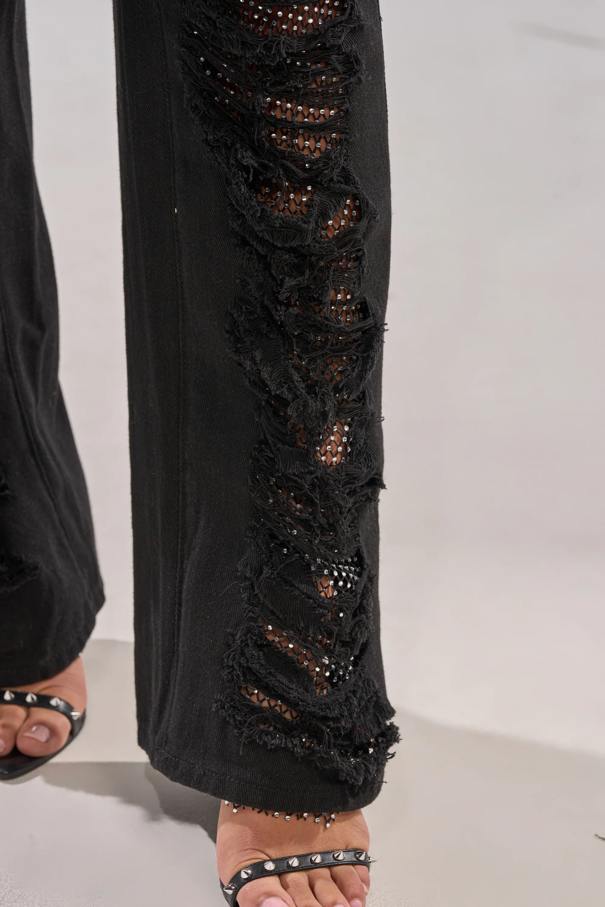 CLARA DISTRESSED DENIM - Image 7