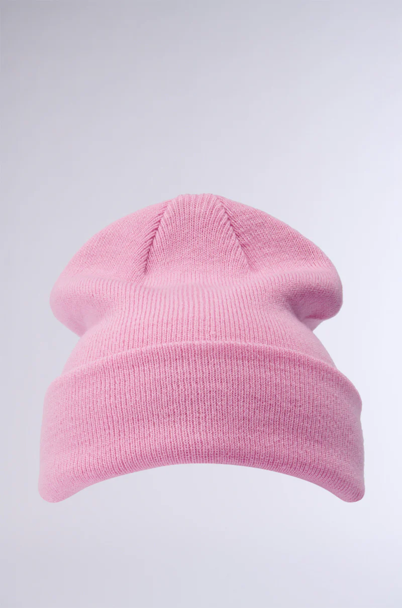 CLASSIC KNIT BEANIE IN LIGHT PINK - Image 3