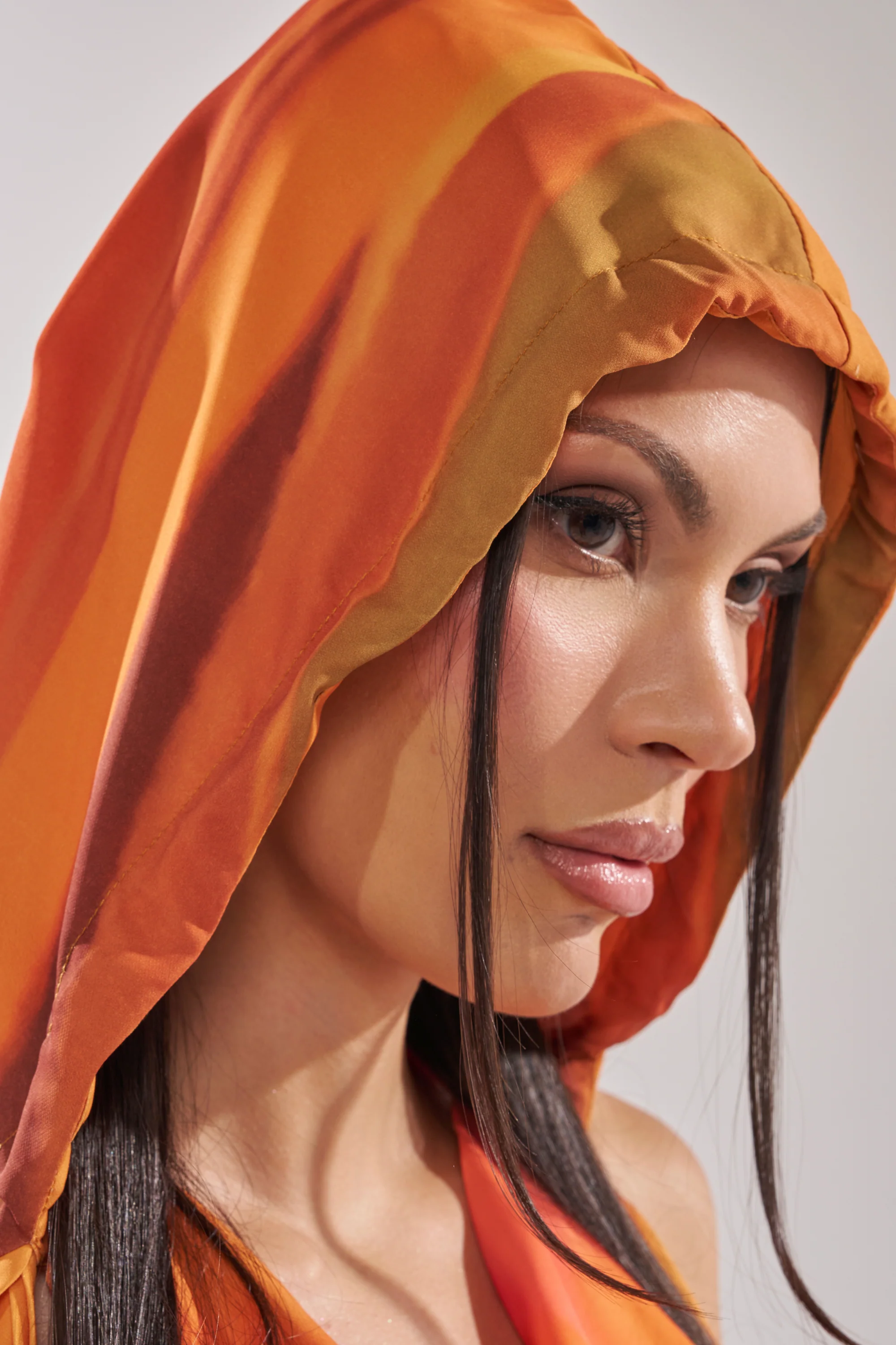COASTAL HOODED HALTER TOP - Image 12
