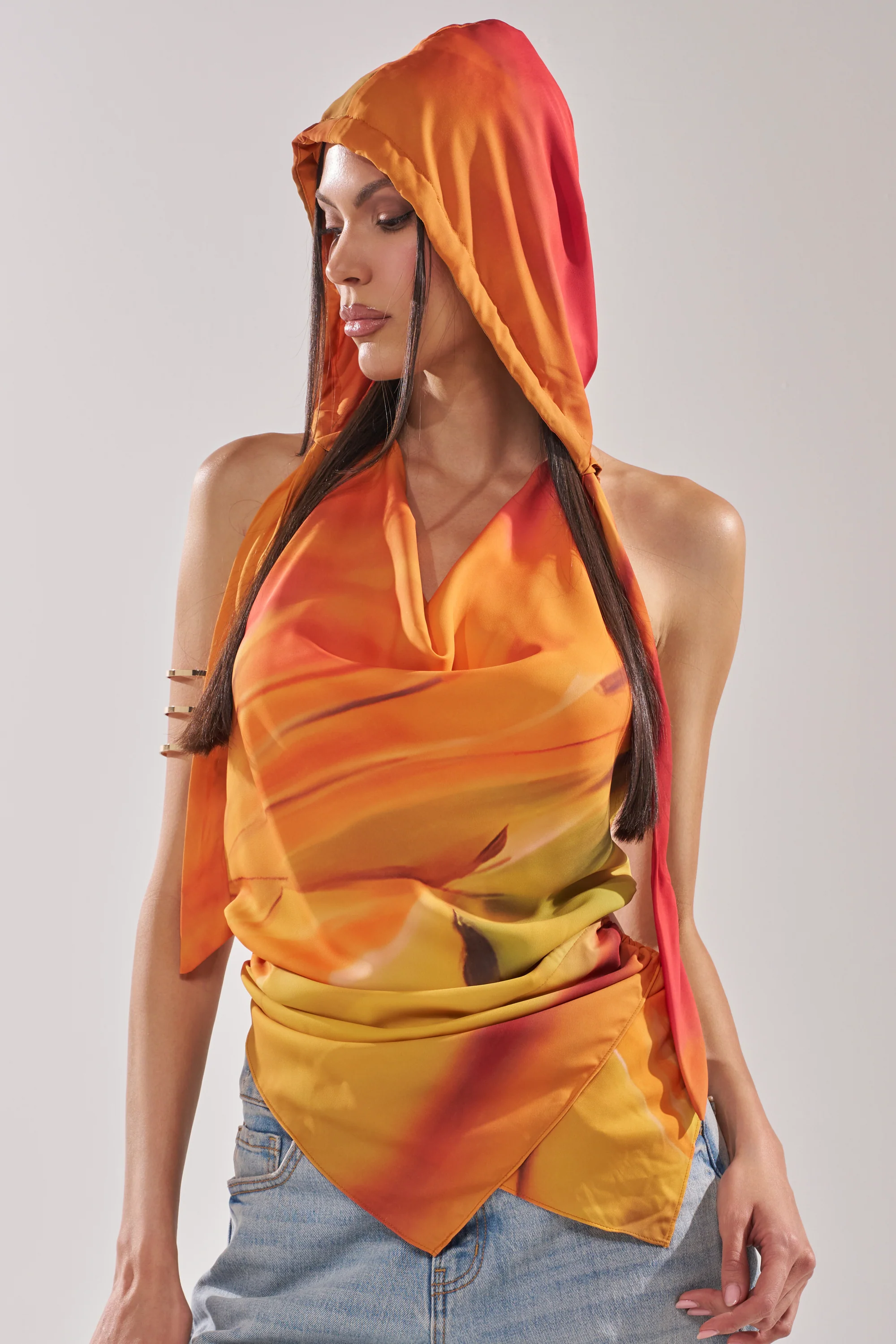 COASTAL HOODED HALTER TOP - Image 4