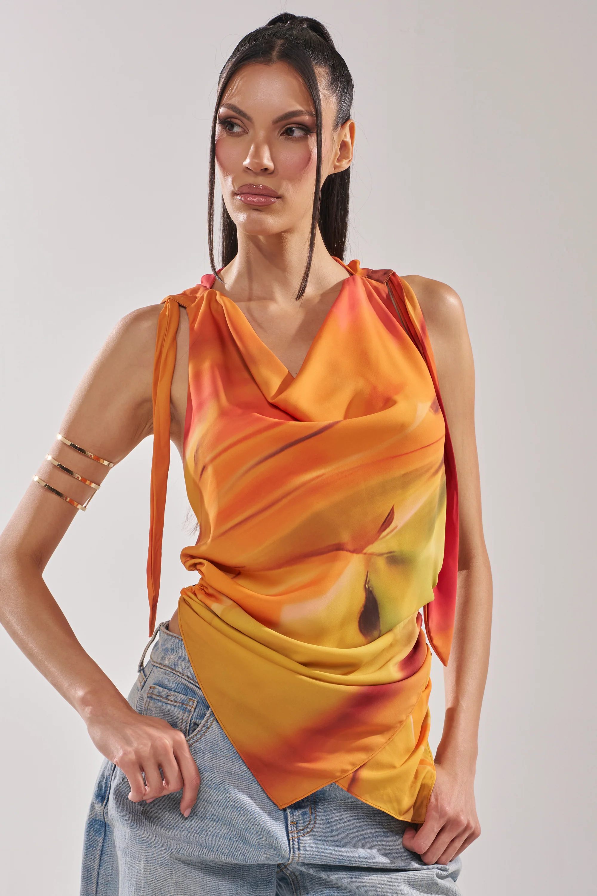 COASTAL HOODED HALTER TOP - Image 5