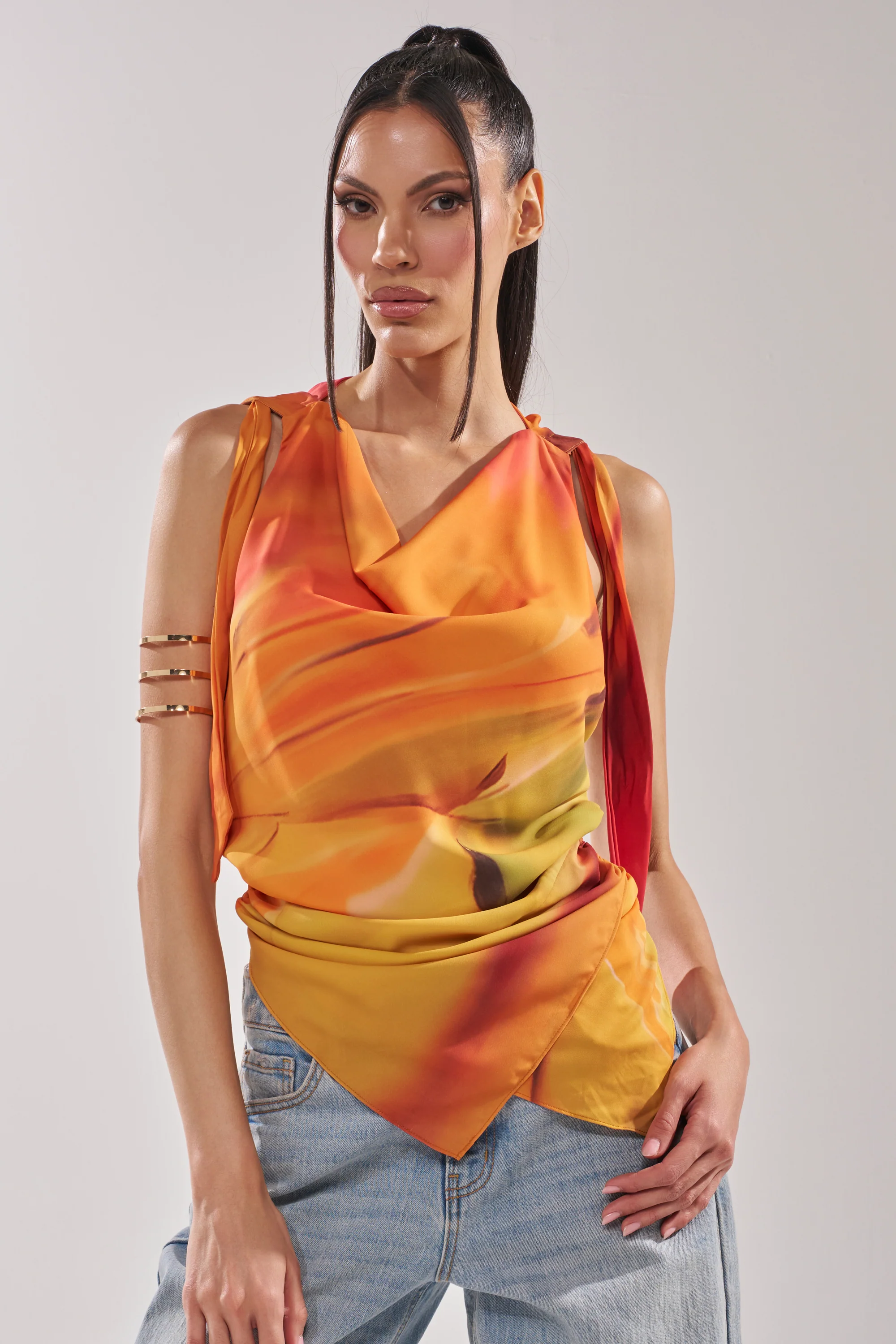 COASTAL HOODED HALTER TOP - Image 6