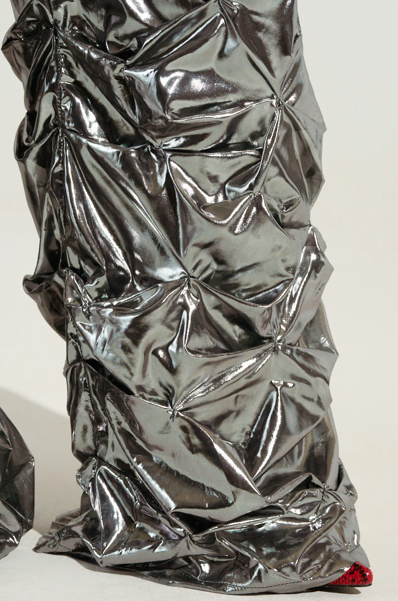 COINCIDENTAL LOVE OVERSIZED METALLIC RUCHED PANT - Image 9