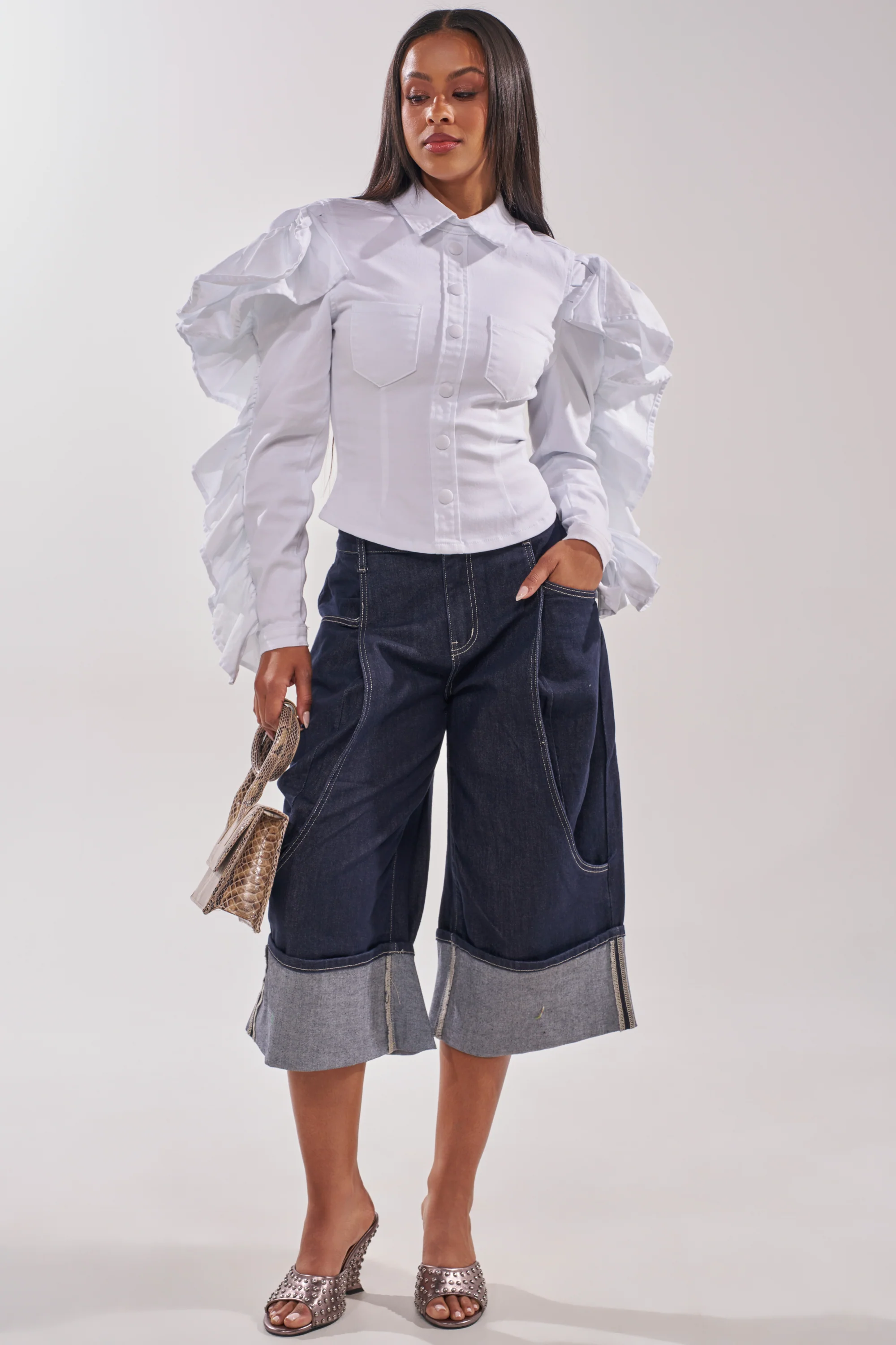 COME WITH ME DENIM BERMUDA SHORT - Image 7