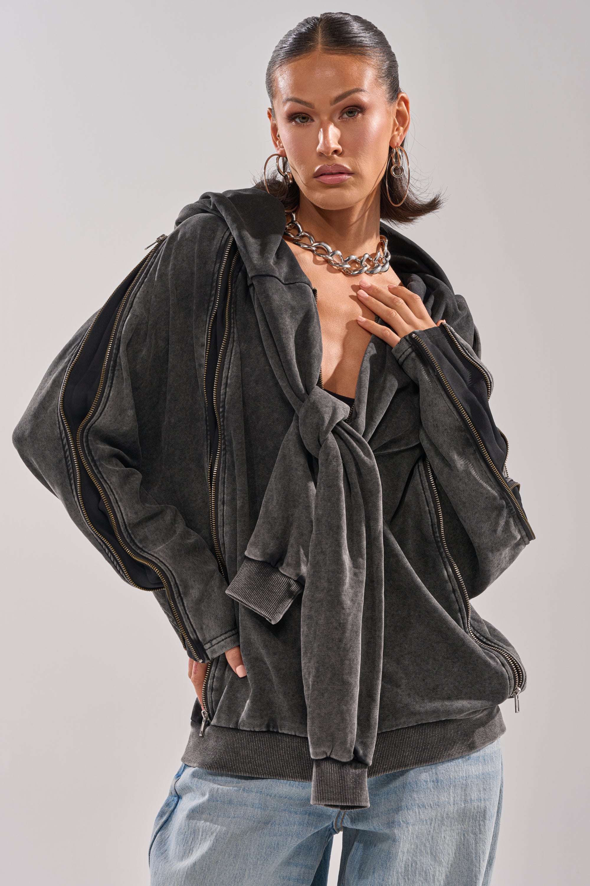 COOL GAL TIE SWEATSHIRT - Image 3