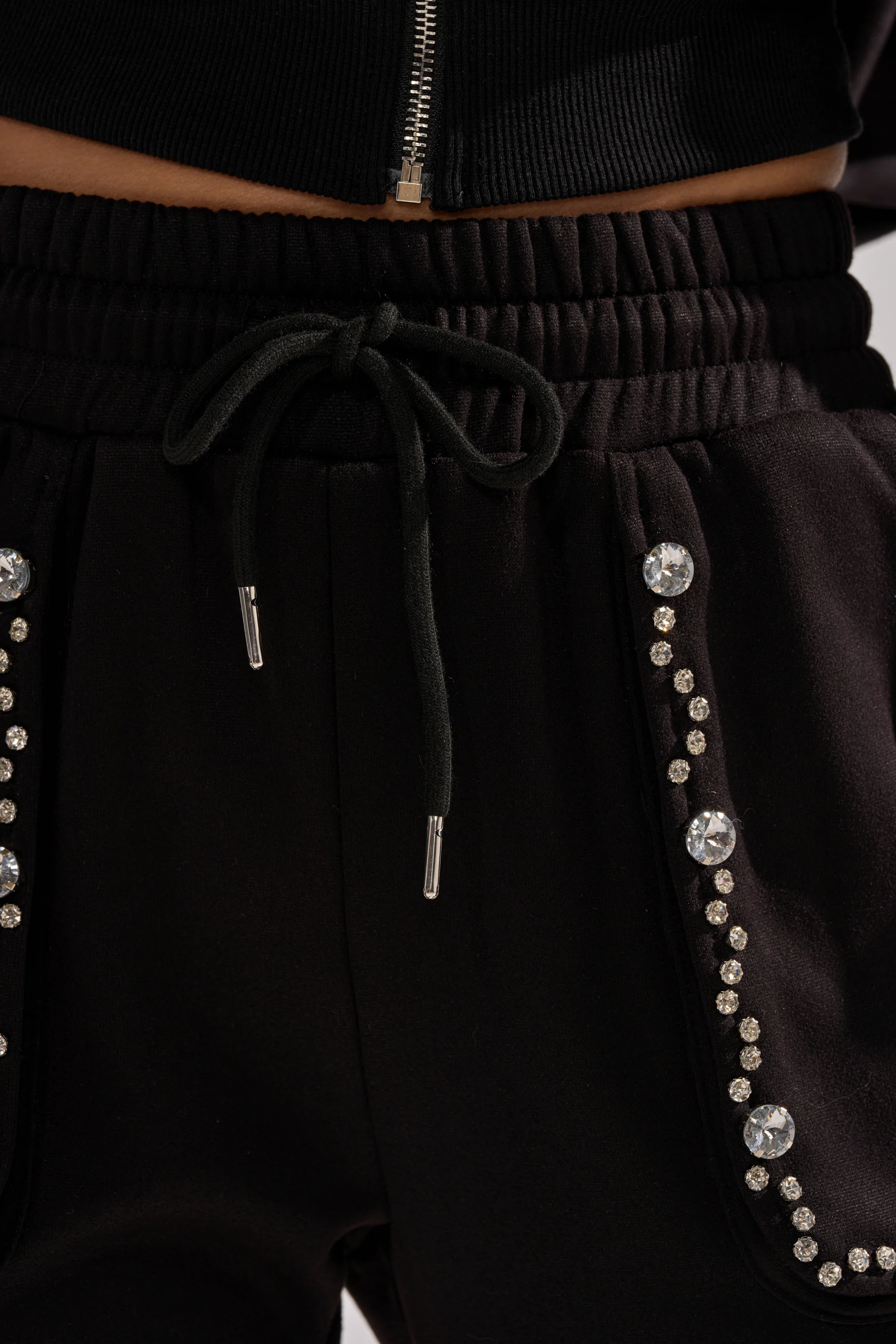 COZY HOLIDAY RHINESTONE JOGGER IN BLACK - Image 12