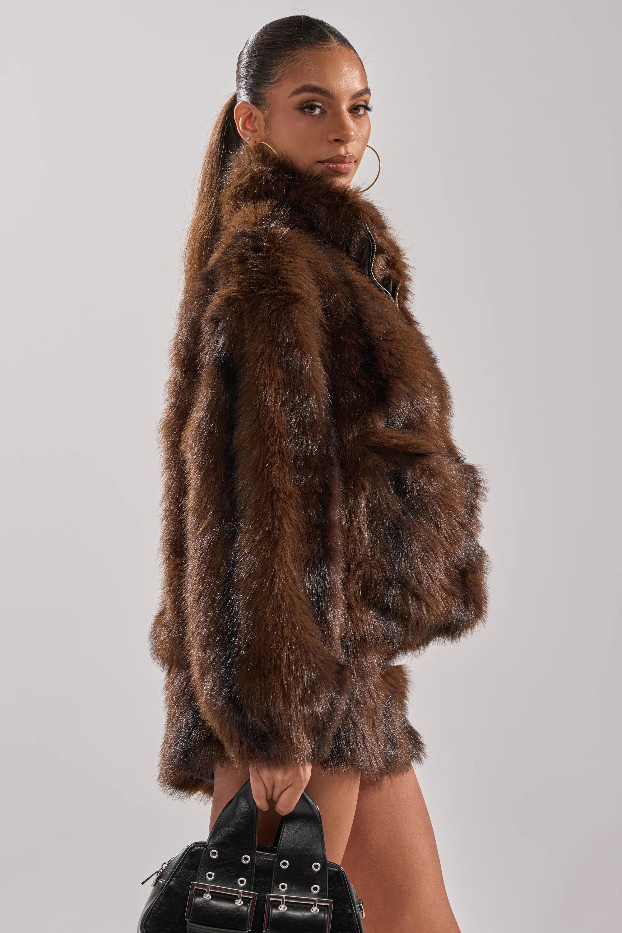 COZY VIBES QUARTER ZIP FUR SWEATSHIRT - Image 3