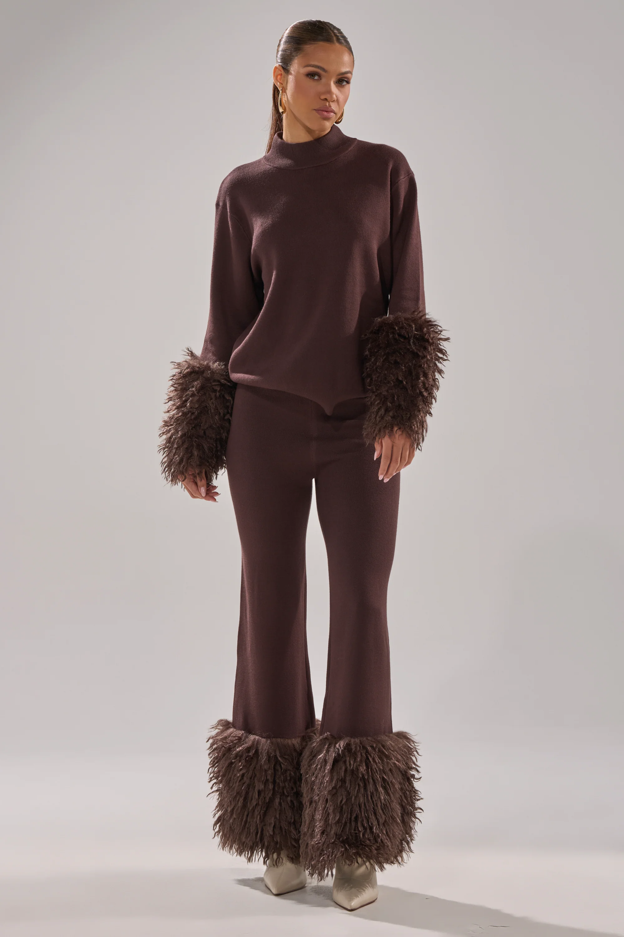 COZY VIBES SWEATER WITH FUR CUFF IN BROWN - Image 8