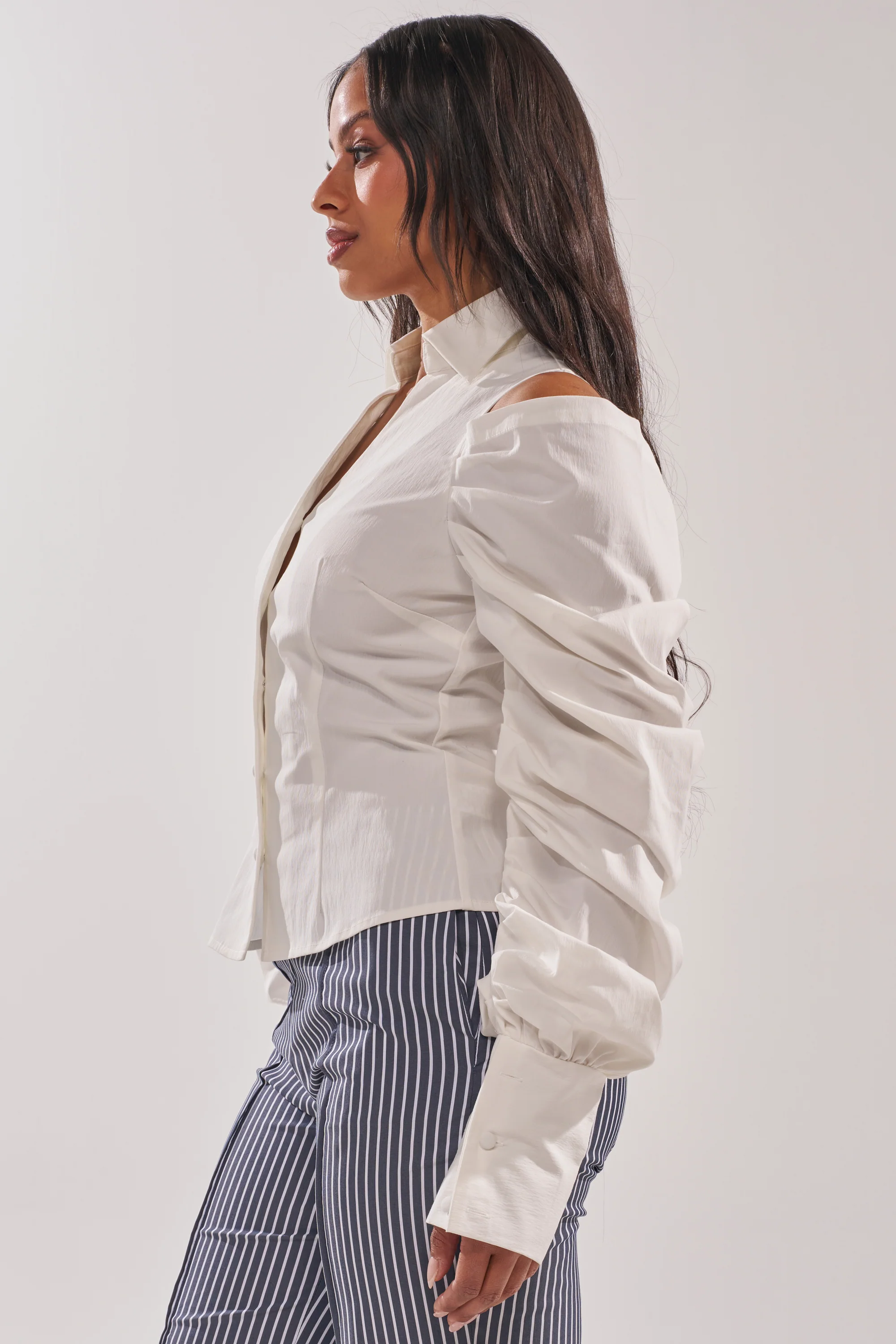 CRAZY IN LOVE WHITE BUTTON DOWN BLOUSE - Image 4