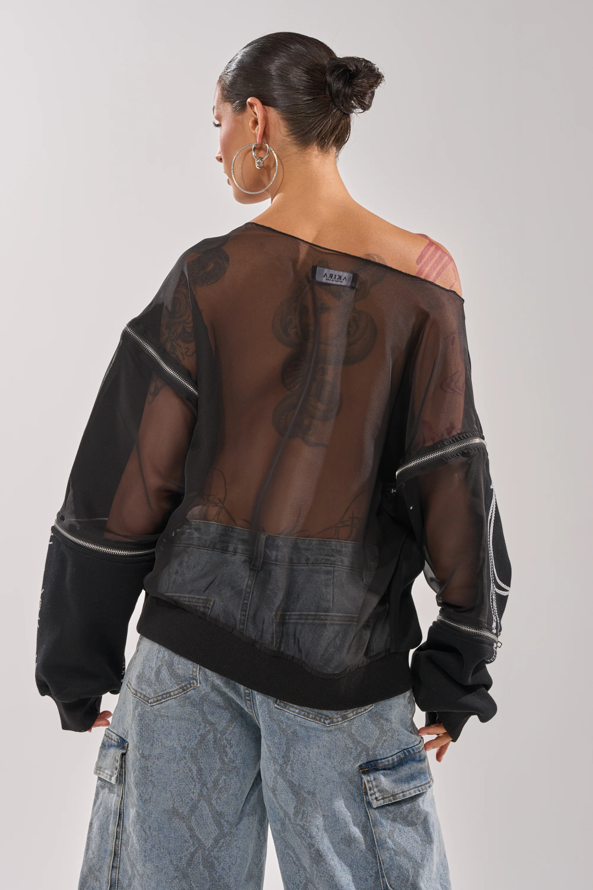DEEP THOUGHTS OVERSIZED GRAPHIC SWEATSHIRT - Image 9