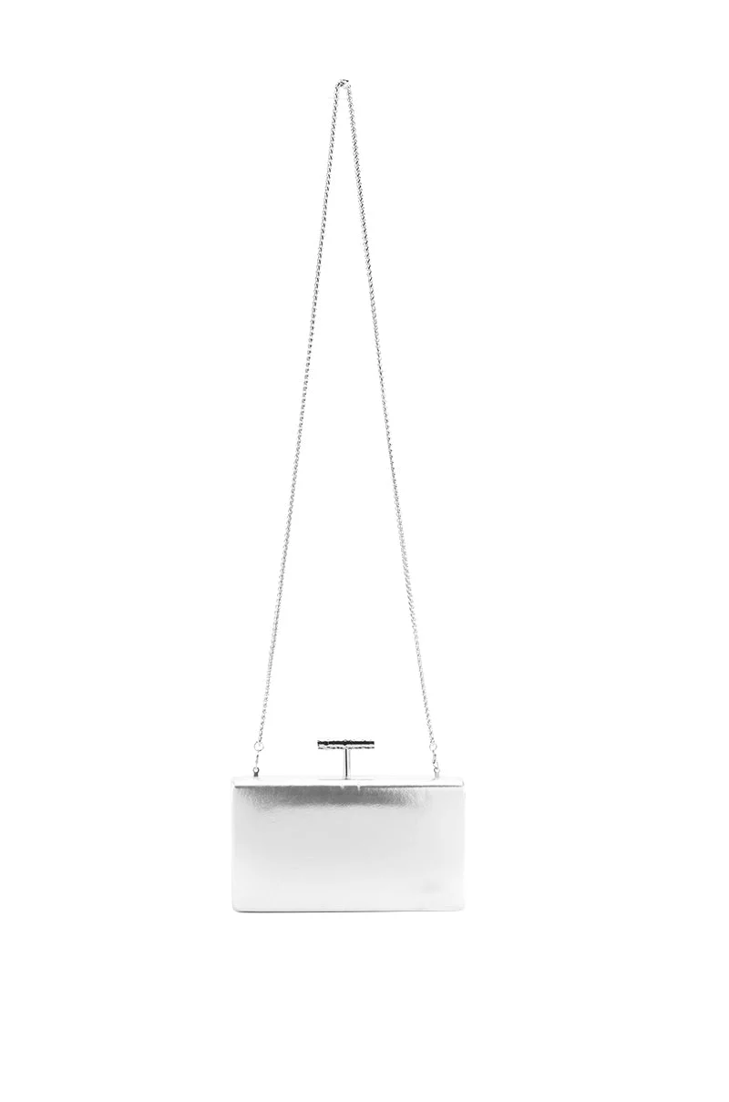 DEFY GRAVITY METALLIC CLUTCH - Image 4