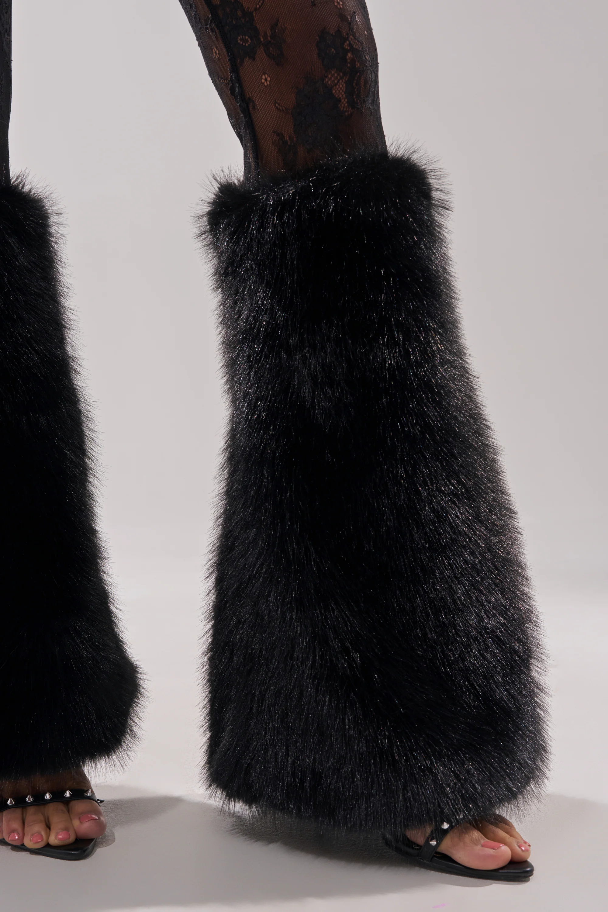 DELARA FUR TRIM LACE JUMPSUIT - Image 7