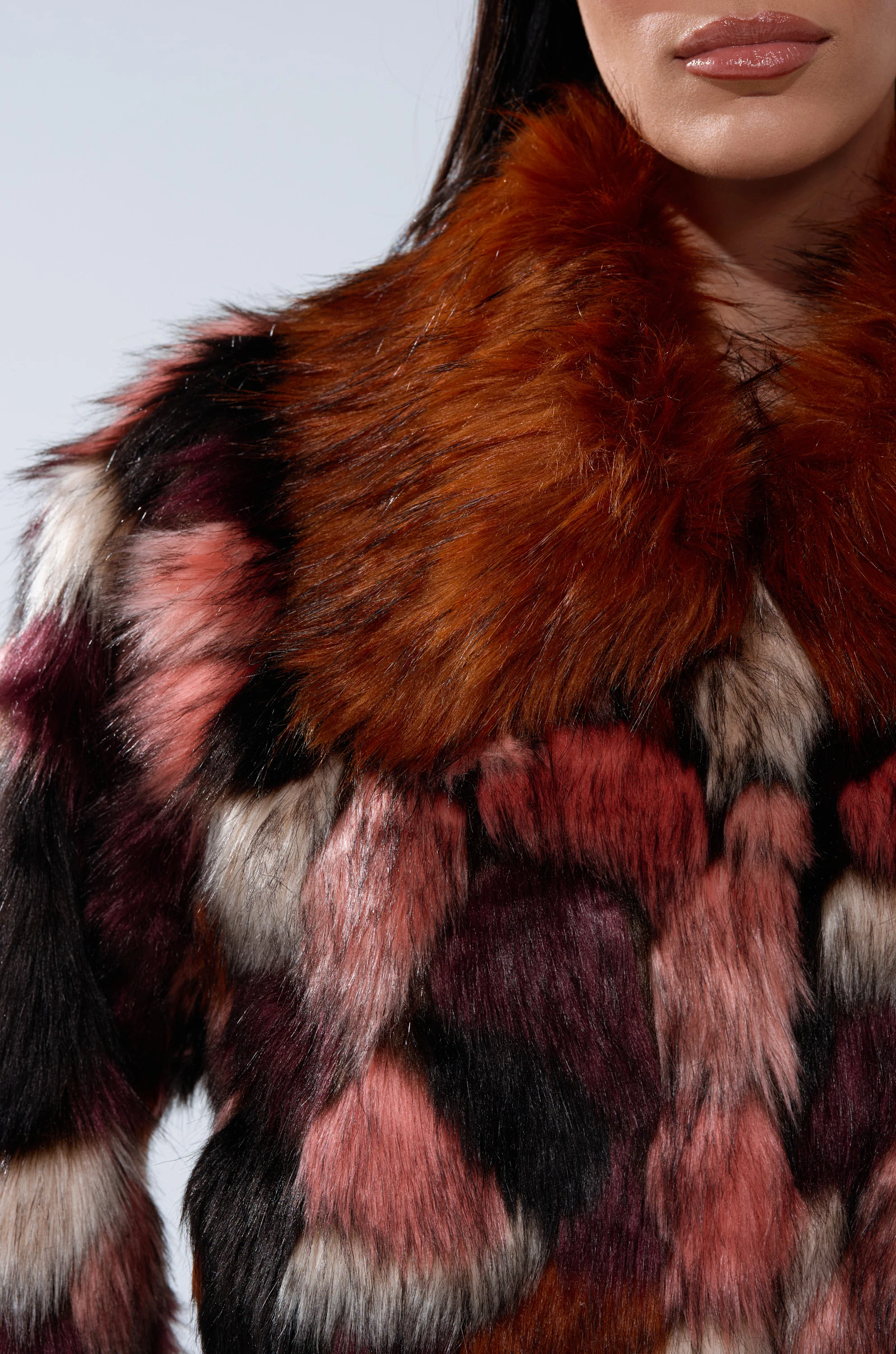 DELTA FAUX FUR COAT - Image 12