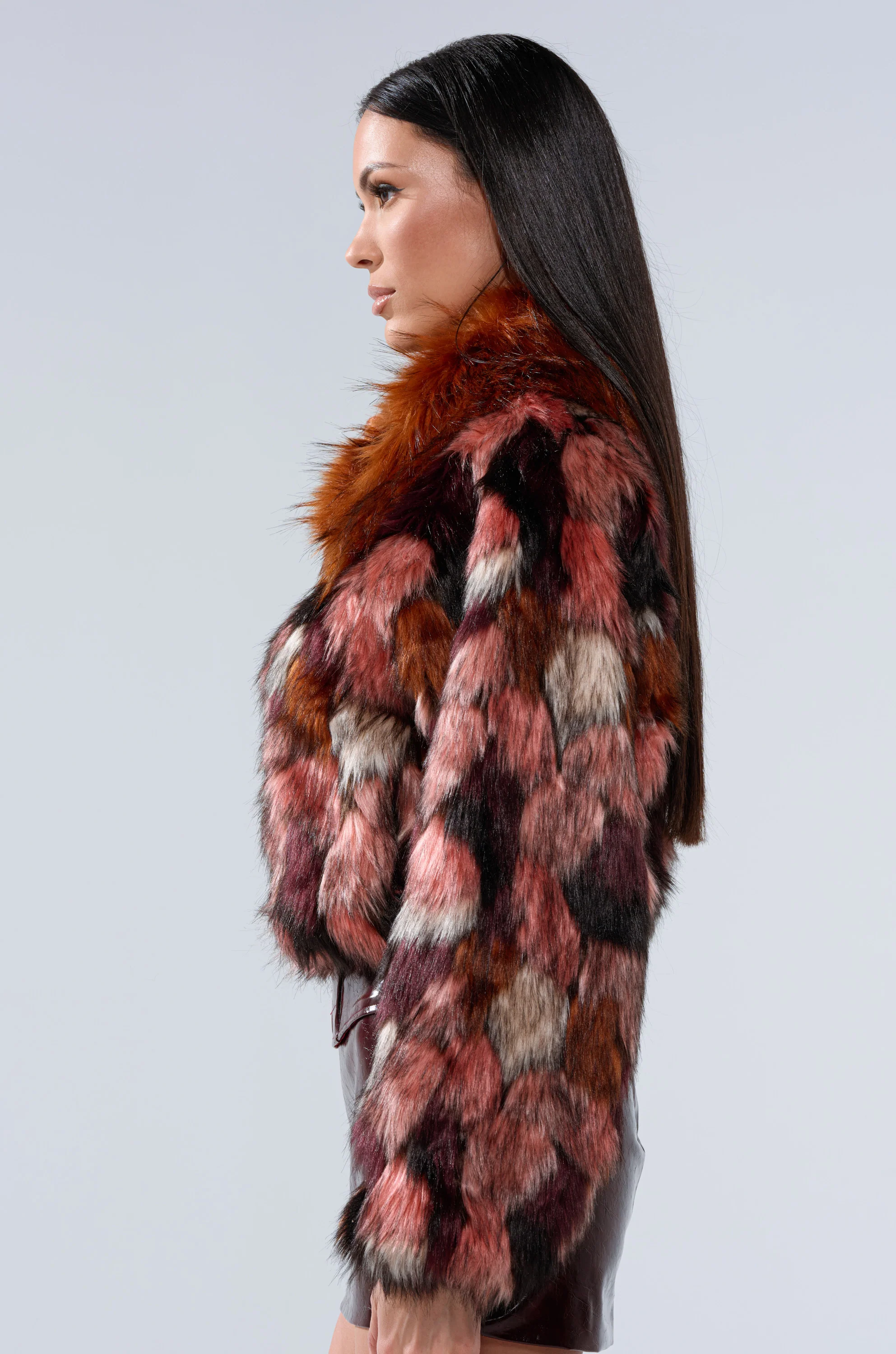 DELTA FAUX FUR COAT - Image 7