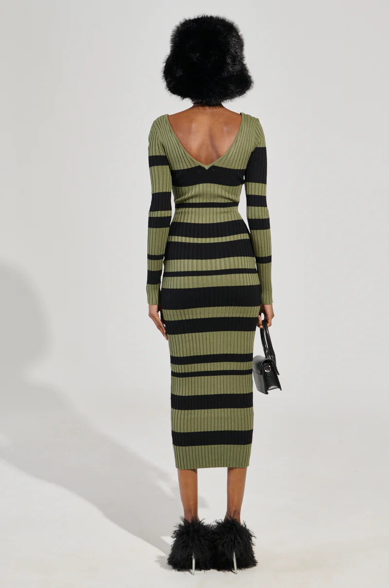 DESTINATIONS SWEATER DRESS - Image 5