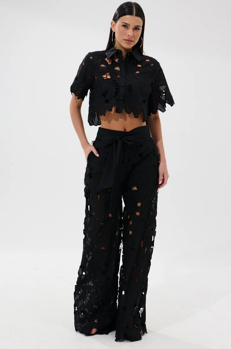 DOLLY FLORAL BUTTON DOWN BLOUSE - Image 6