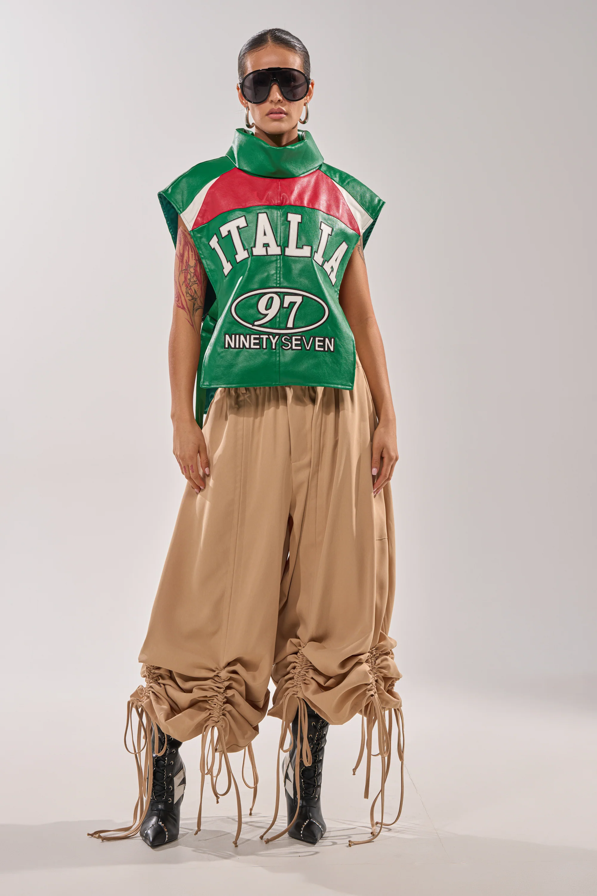 DRAMA RUCHED JOGGER IN KHAKI - Image 10