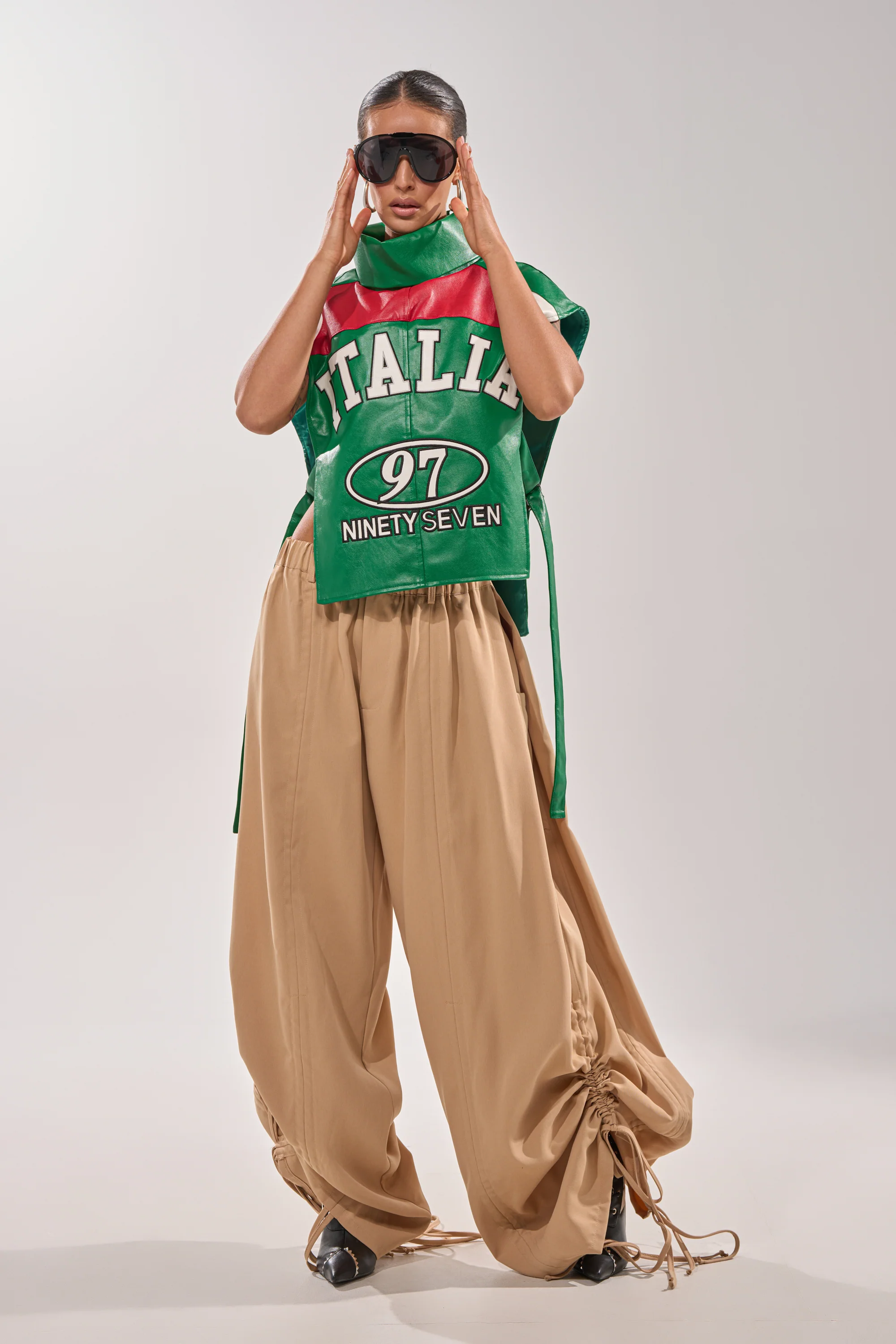 DRAMA RUCHED JOGGER IN KHAKI - Image 8