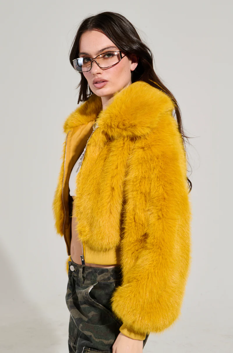DREW FAUX FUR BOMBER IN YELLOW - Image 7