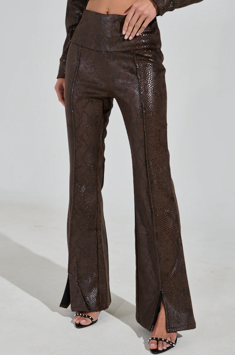 DROP IT LOW PANT WITH SLIT - Image 3